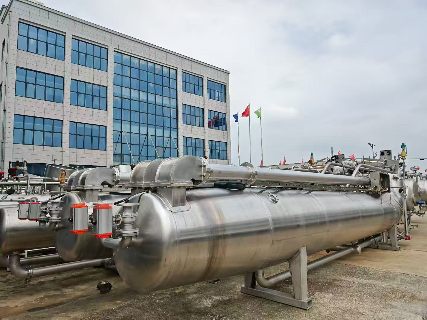 Donglin Jet dyeing Machine (Woven)